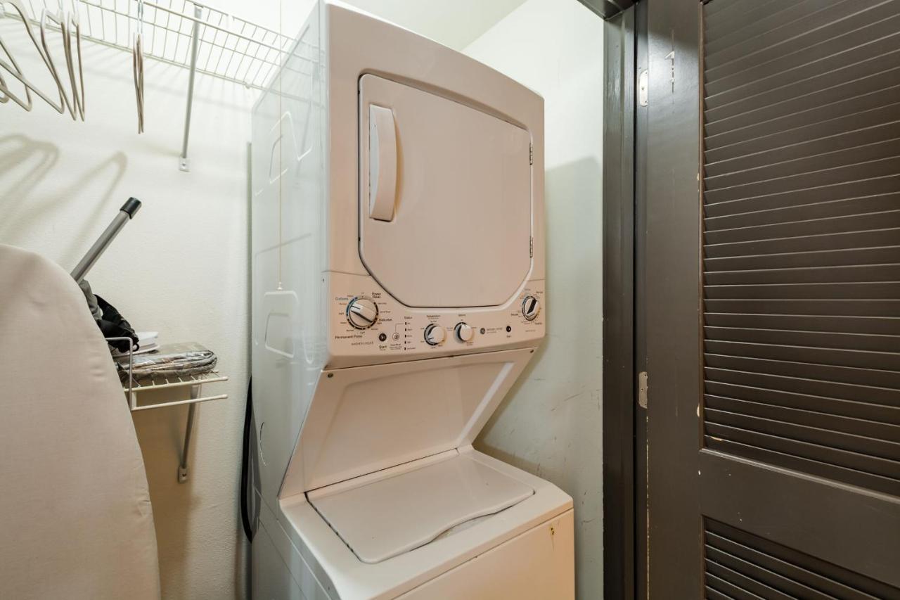 Old West Studio Lofts West Тампа Экстерьер фото