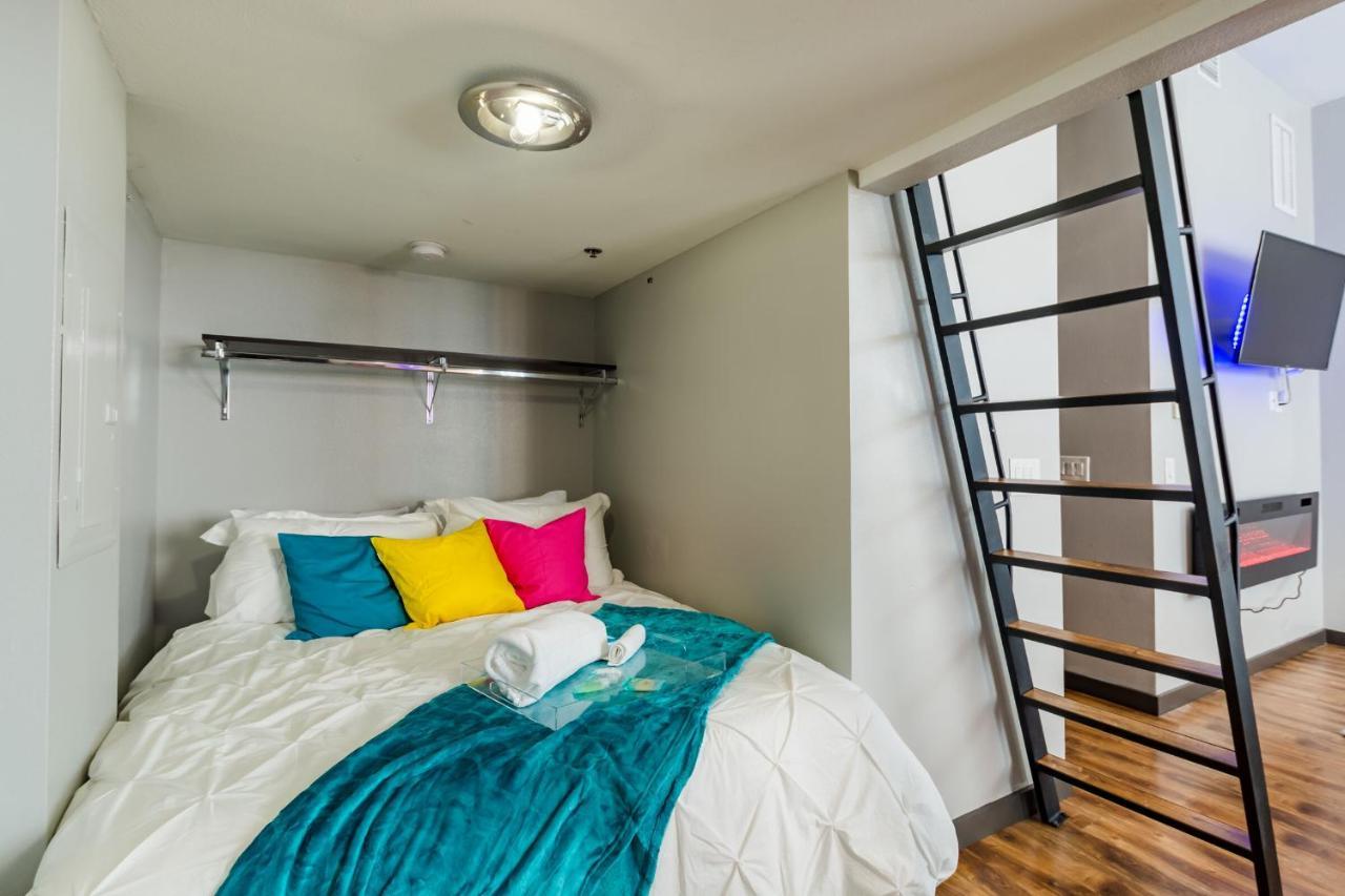 Old West Studio Lofts West Тампа Экстерьер фото
